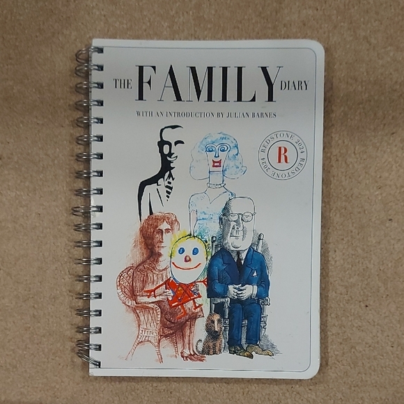 The Family Diary - Illustrated Art Planner 2024 - Picture 8 of 11
